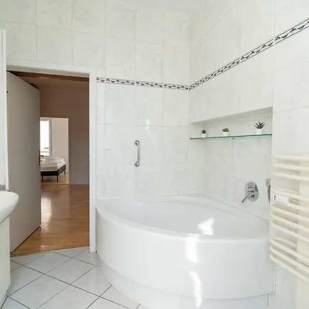 Stadtoase Naehe Uni Mit Sauna Coblenza Exterior foto